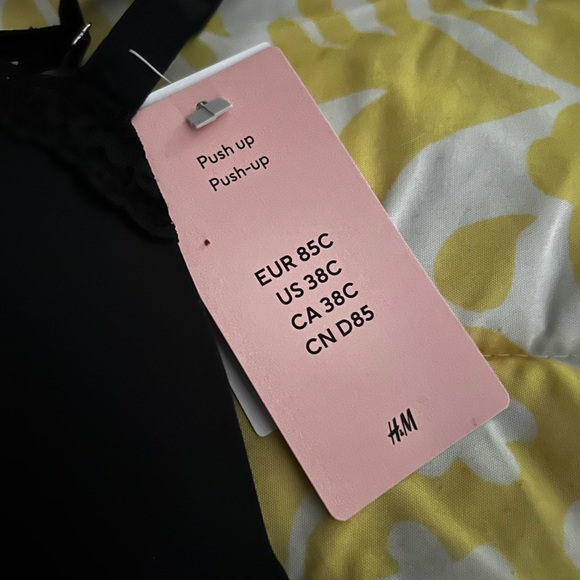 H&M Black Lace Accent Bra - Picture 7 of 7